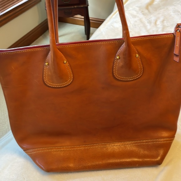 Dooney & Bourke leather handbag - Picture 4 of 9